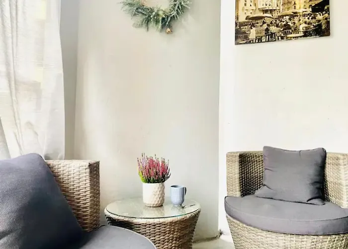 Flat 8 * Ίνγκολστατ